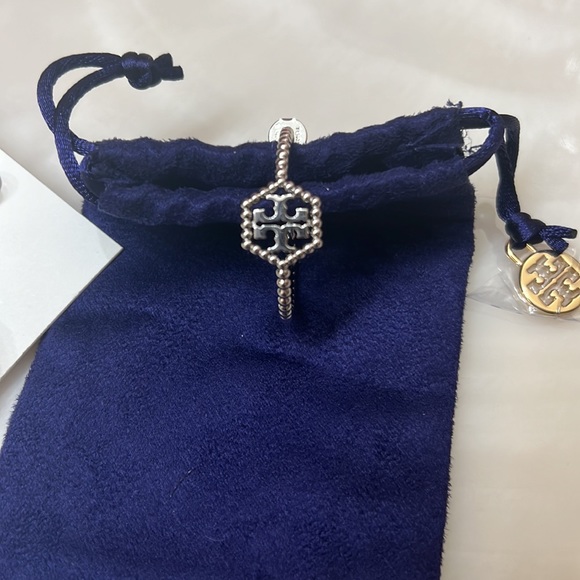 Tory Burch - Picture 2 of 5